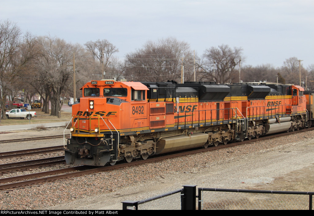 BNSF 8492